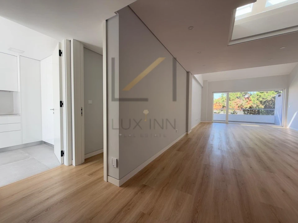 Apartamento T3 para Venda em Carcavelos e Parede Foto 11
