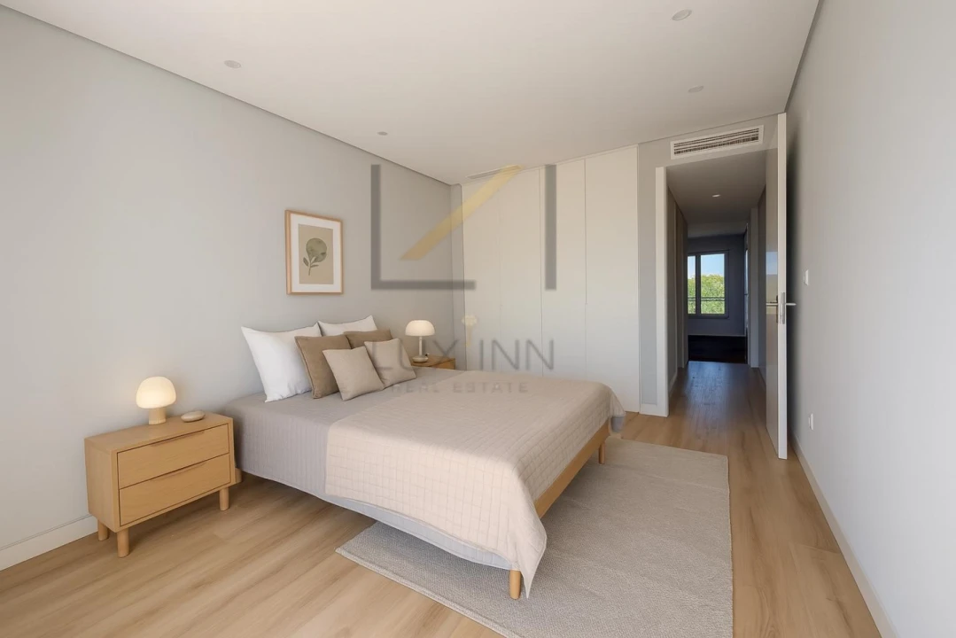 Apartamento T3 para Venda em Carcavelos e Parede Foto 13