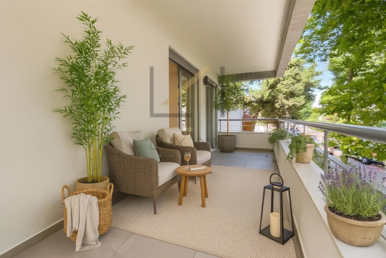 Apartamento T3 para Venda em Carcavelos e Parede Foto 3