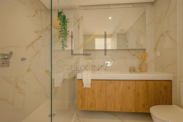 Apartamento T3 para Venda em Carcavelos e Parede Foto 16