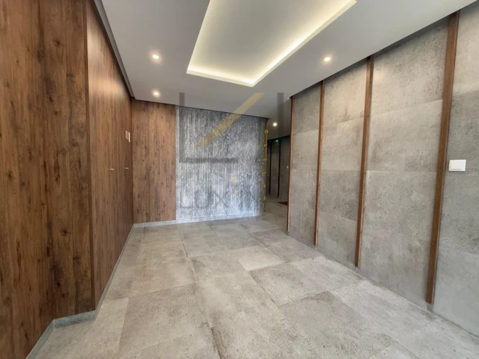 Apartamento T3 para Venda em Carcavelos e Parede Foto 21
