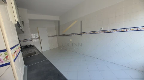 Apartamento T2 para Venda em Seixal, Arrentela e Aldeia de Paio Pires