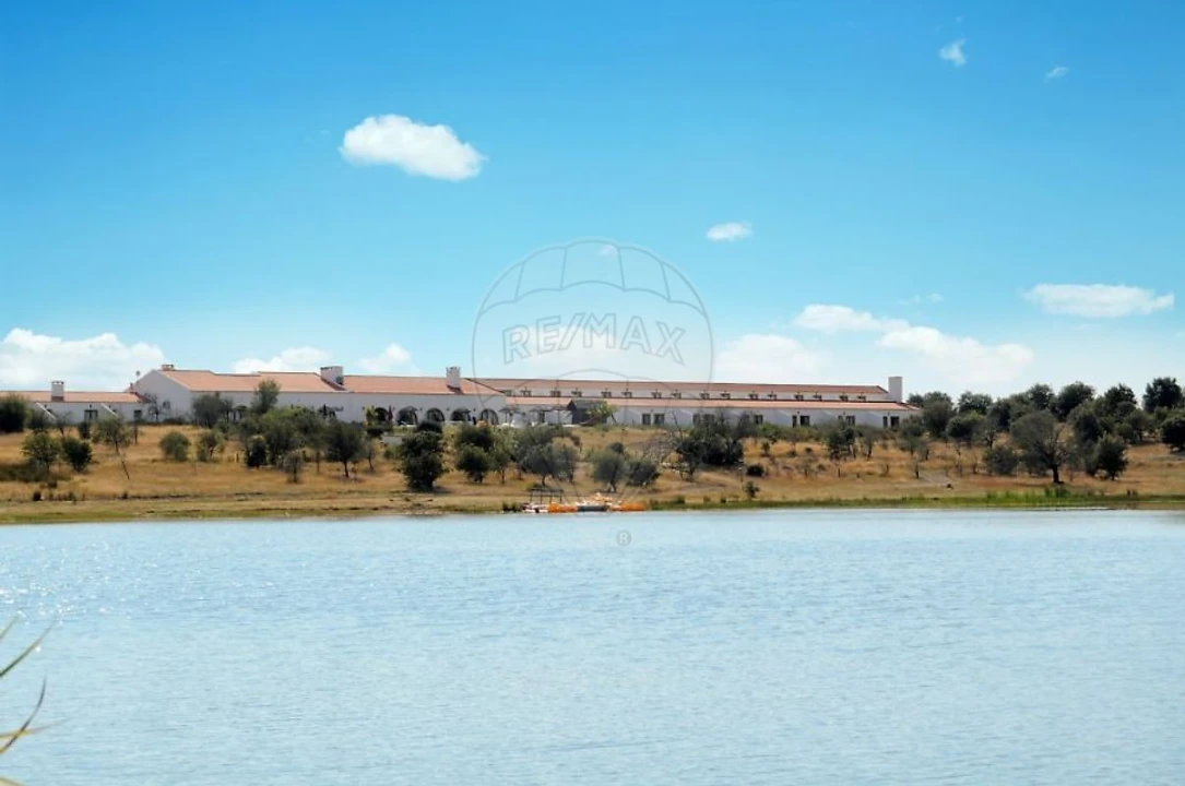 Negócio para Venda em Cunheira Foto 24