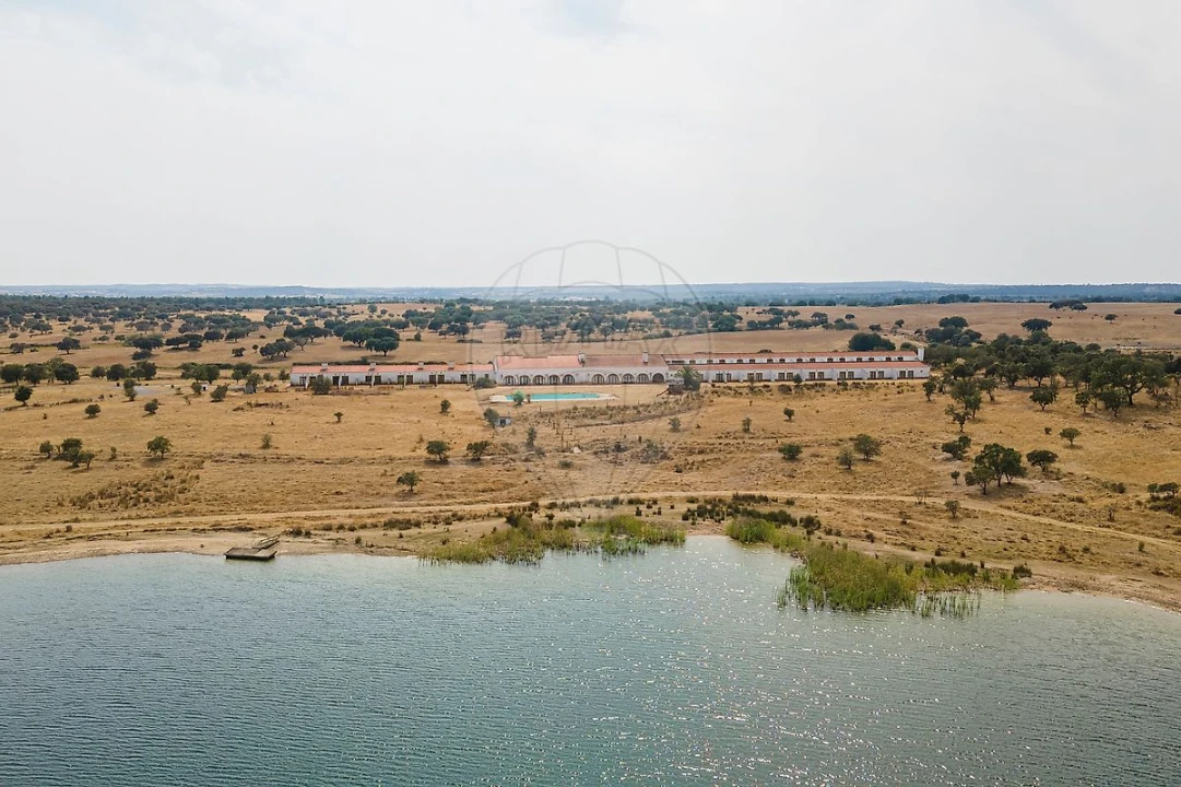 Negócio para Venda em Cunheira Foto 4