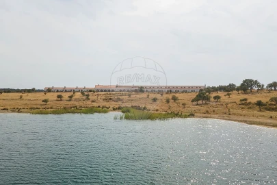 Negócio para Venda em Cunheira