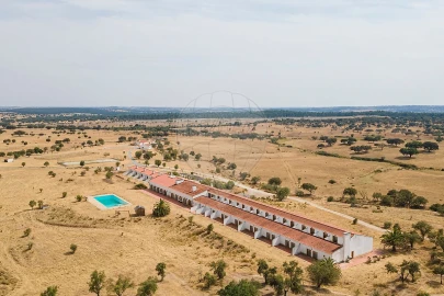 Negócio para Venda em Cunheira