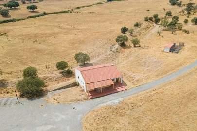 Negócio para Venda em Cunheira