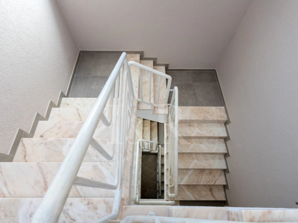 Apartamento T3 para Venda em Carcavelos e Parede Foto 20