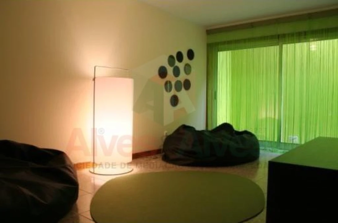 Moradia T4 para Venda em São Pedro Fins Foto 22