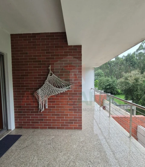 Moradia T4 para Venda em São Pedro Fins