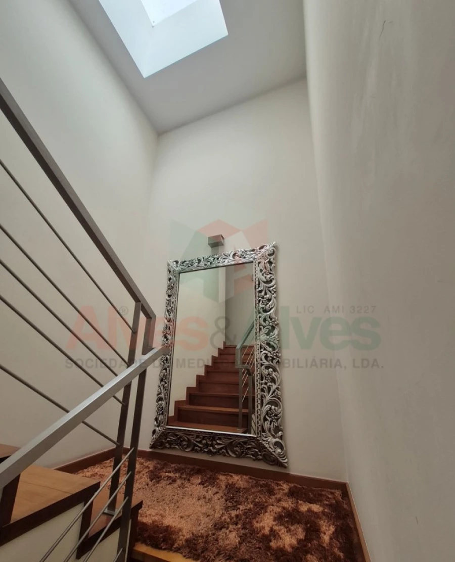 Moradia T4 para Venda em São Pedro Fins Foto 10