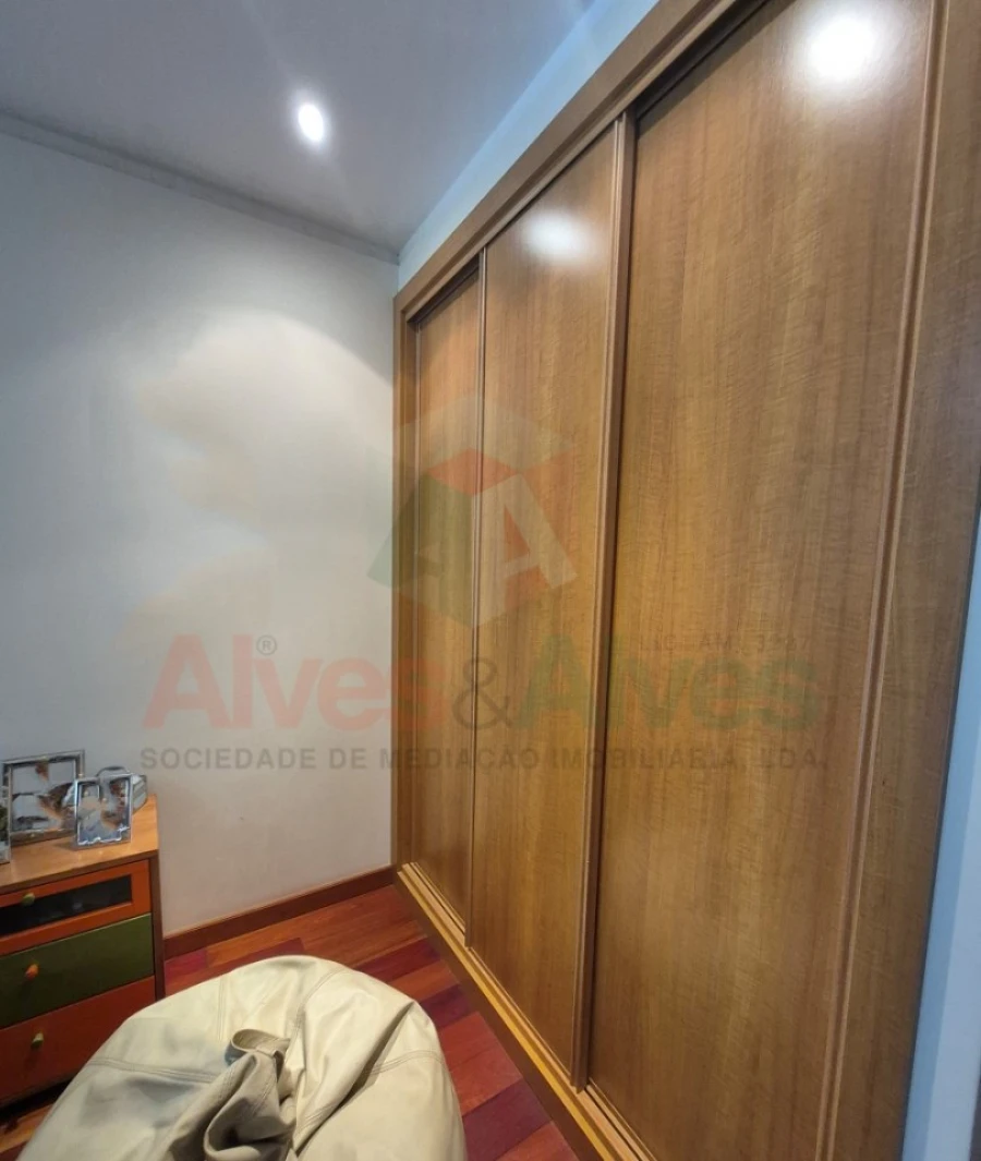 Moradia T4 para Venda em São Pedro Fins Foto 17