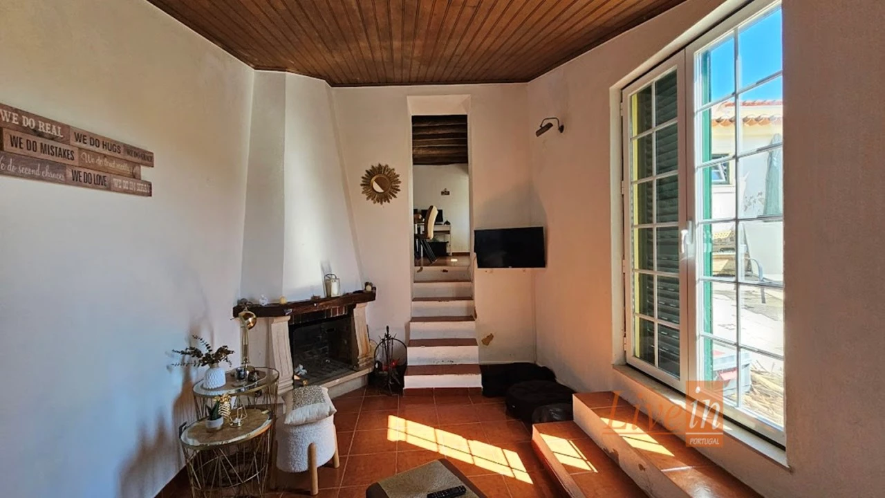 Moradia T2 para Venda em Maxial e Monte Redondo Foto 8