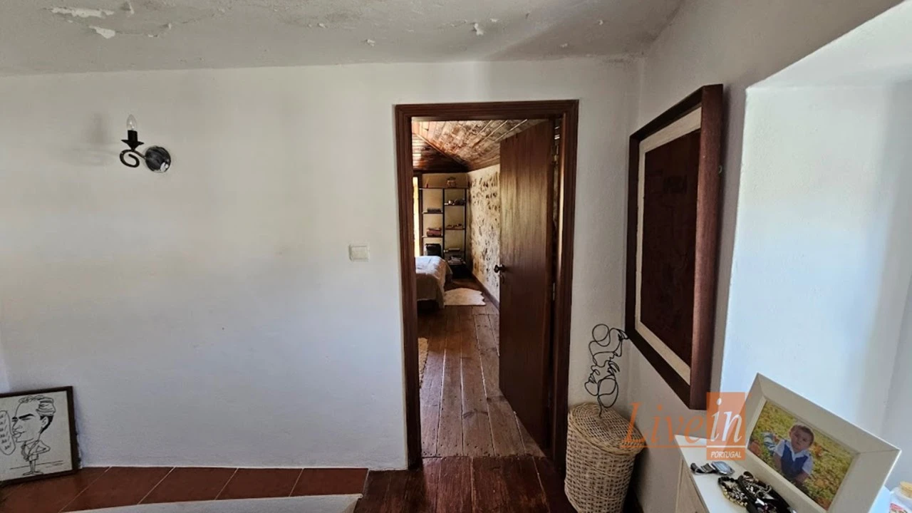 Moradia T2 para Venda em Maxial e Monte Redondo Foto 16