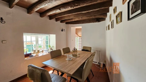 Moradia T2 para Venda em Maxial e Monte Redondo