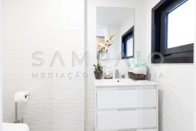 Moradia T2 para Venda em Gondomar (São Cosme), Valbom e Jovim