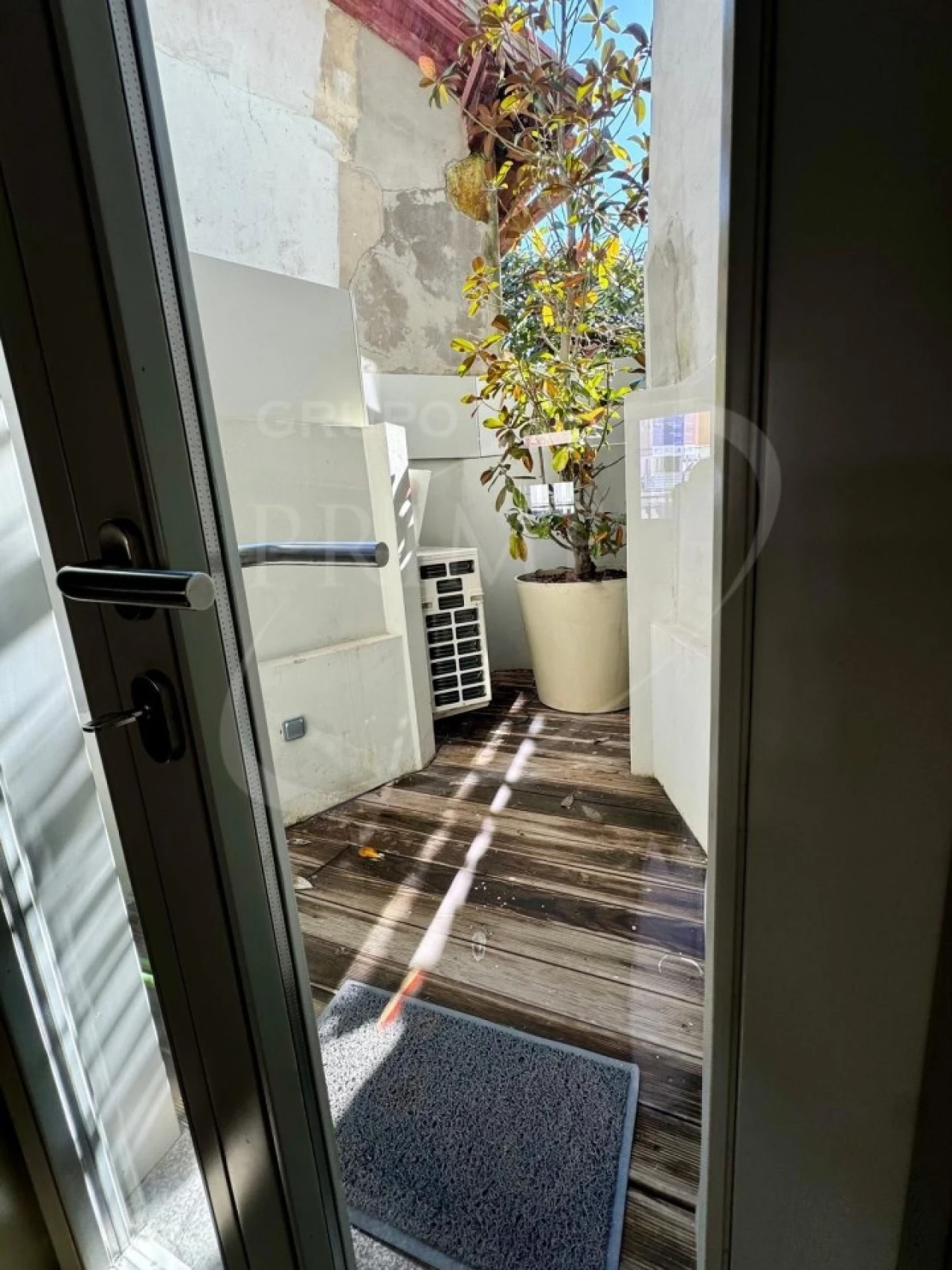 Moradia T2 para Arrendamento em Lordelo do Ouro e Massarelos Foto 17