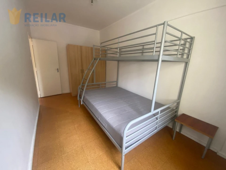 Apartamento T2 para Venda em Vila Franca de Xira Foto 13