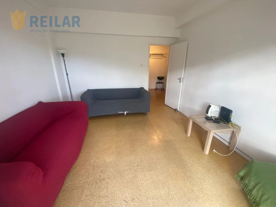 Apartamento T2 para Venda em Vila Franca de Xira Foto 14