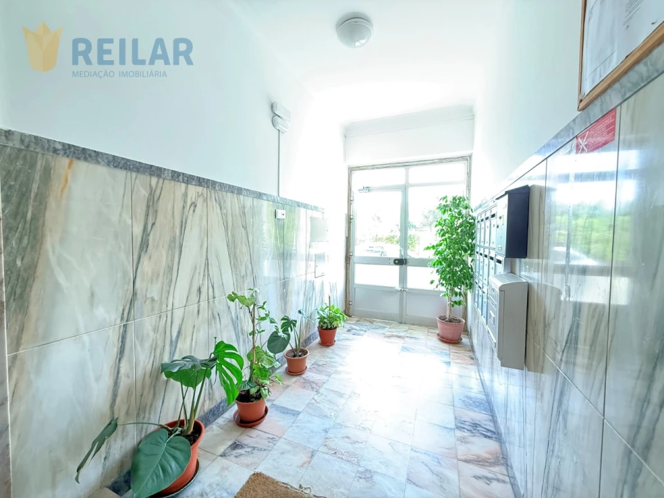 Apartamento T2 para Venda em Vila Franca de Xira Foto 33