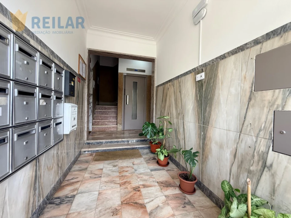 Apartamento T2 para Venda em Vila Franca de Xira Foto 34