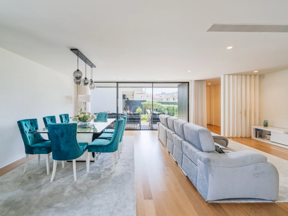 Moradia T4 para Venda em Gulpilhares e Valadares Foto 12