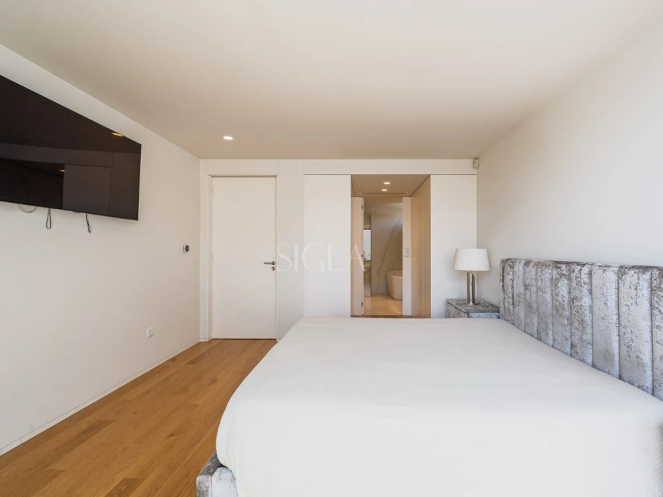 Moradia T4 para Venda em Gulpilhares e Valadares Foto 21