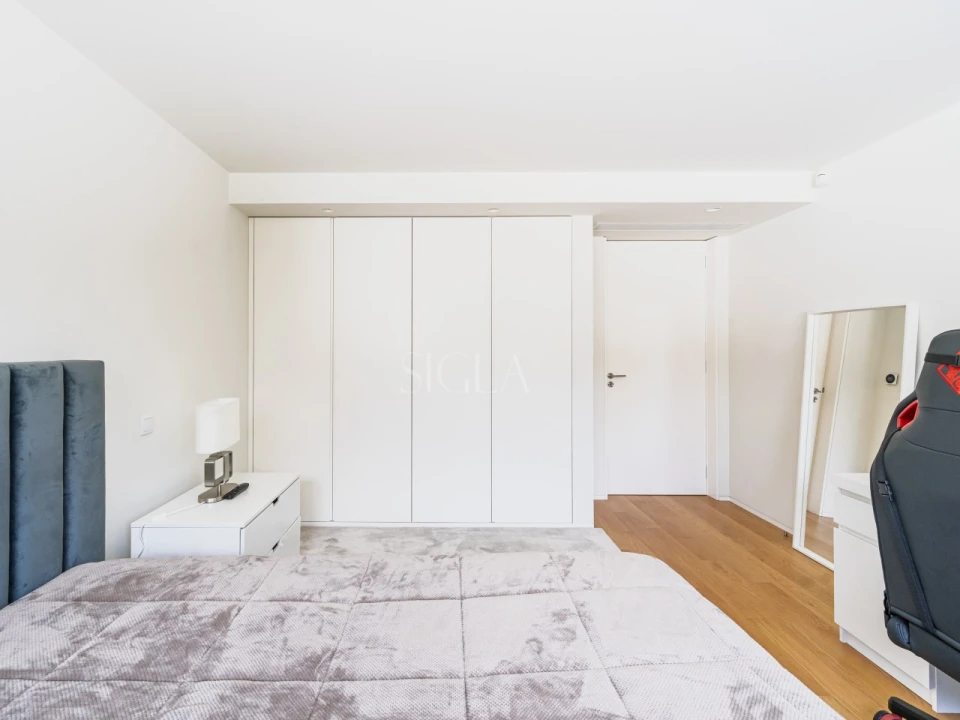 Moradia T4 para Venda em Gulpilhares e Valadares Foto 28