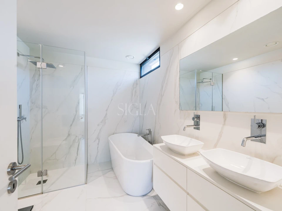 Moradia T4 para Venda em Gulpilhares e Valadares Foto 32