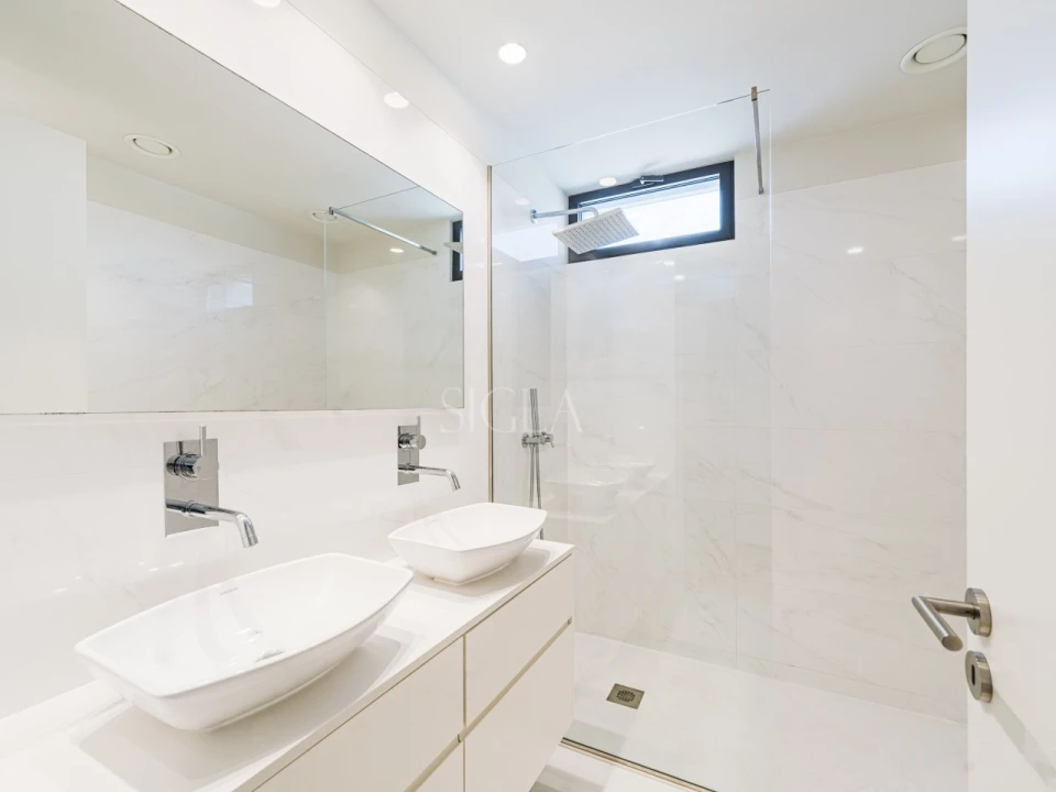 Moradia T4 para Venda em Gulpilhares e Valadares Foto 34