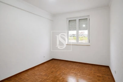 Apartamento T3 para Venda em Bacelo e Senhora da Saúde