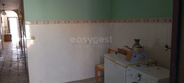 Moradia T4 para Venda em Baleizão