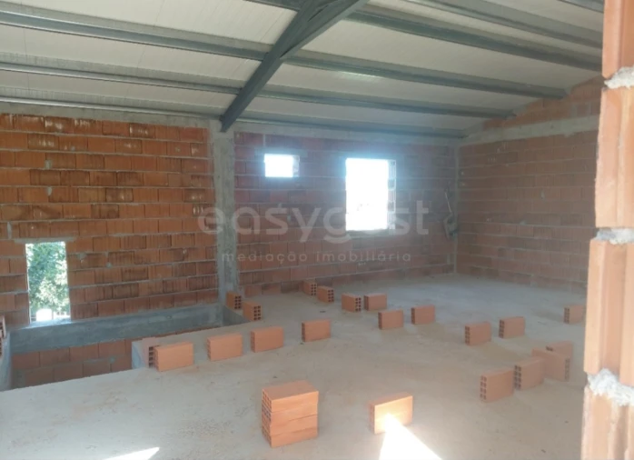 Moradia T4 para Venda em Vilarinho dos Galegos e Ventozelo Foto 8