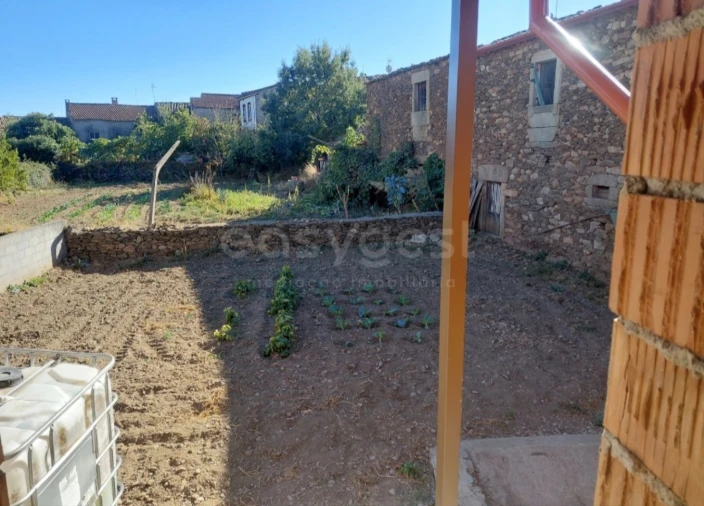 Moradia T4 para Venda em Vilarinho dos Galegos e Ventozelo Foto 14