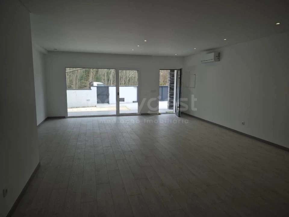 Moradia T3 para Venda em Santa Eufémia e Boa Vista Foto 6