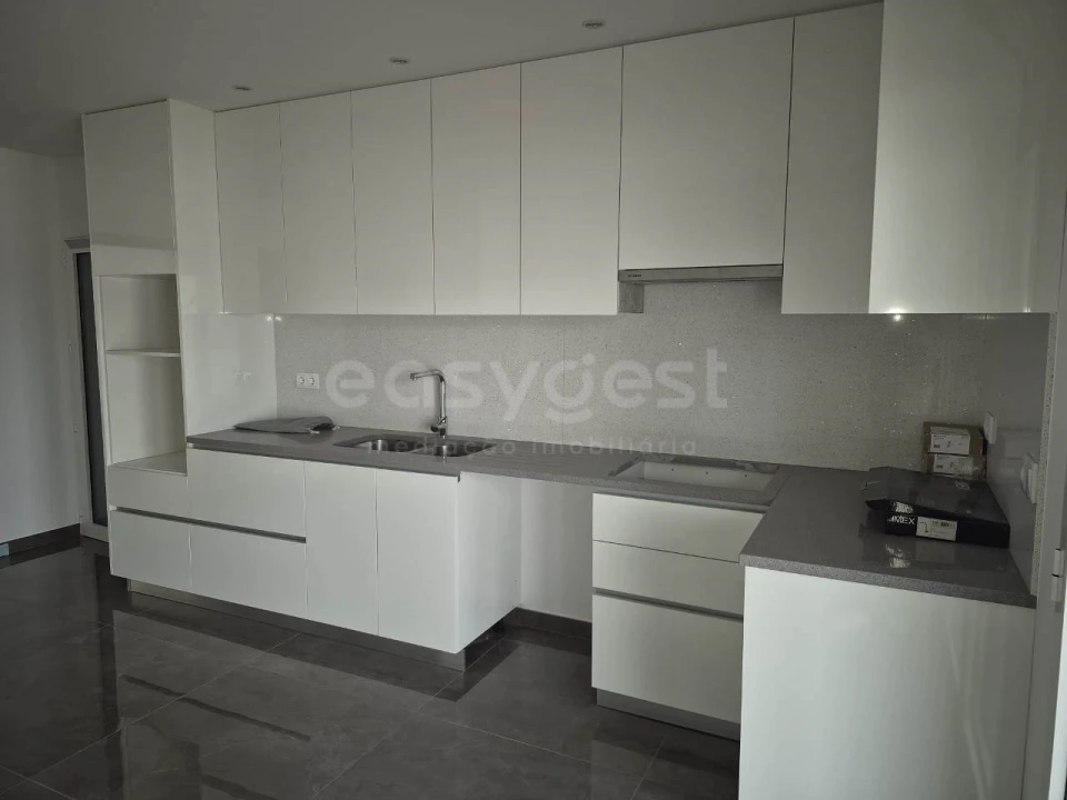 Moradia T3 para Venda em Santa Eufémia e Boa Vista Foto 16