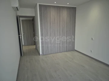 Moradia T3 para Venda em Santa Eufémia e Boa Vista