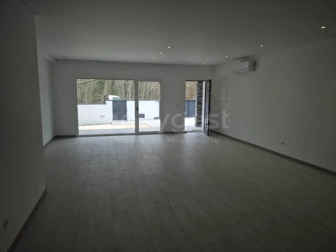 Moradia T3 para Venda em Santa Eufémia e Boa Vista Foto 6