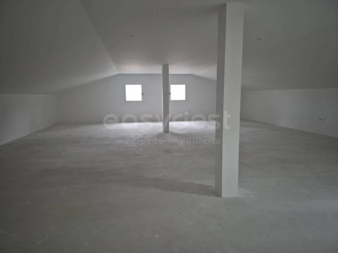 Moradia T3 para Venda em Santa Eufémia e Boa Vista Foto 11