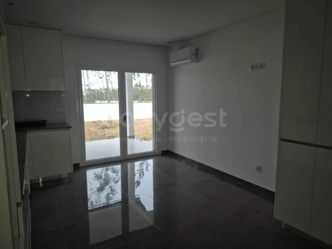 Moradia T3 para Venda em Santa Eufémia e Boa Vista Foto 17