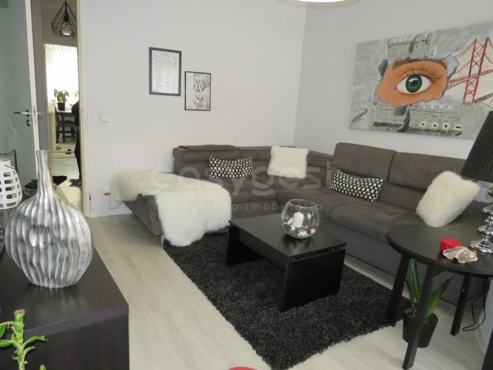 Apartamento T3 para Venda em Cacém e São Marcos Foto 4