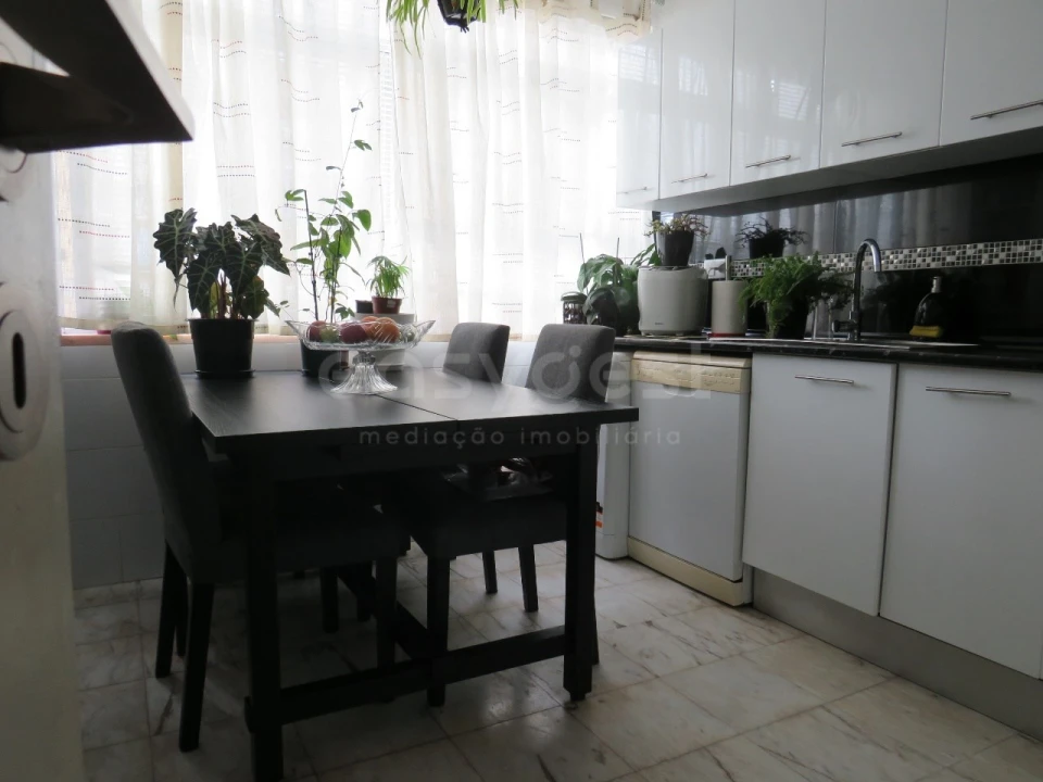 Apartamento T3 para Venda em Cacém e São Marcos Foto 21