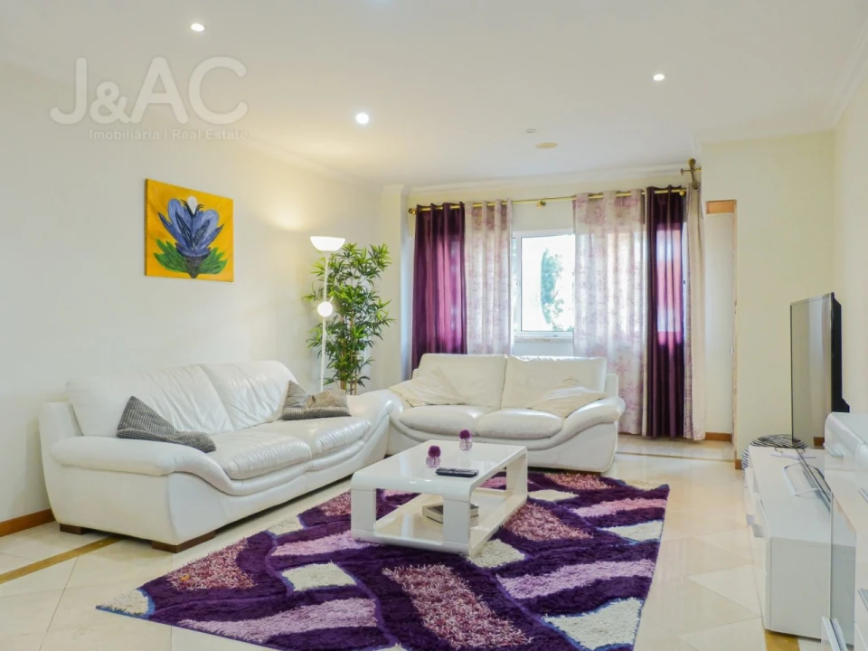 Apartamento T2 para Arrendamento em Cascais e Estoril Foto 3