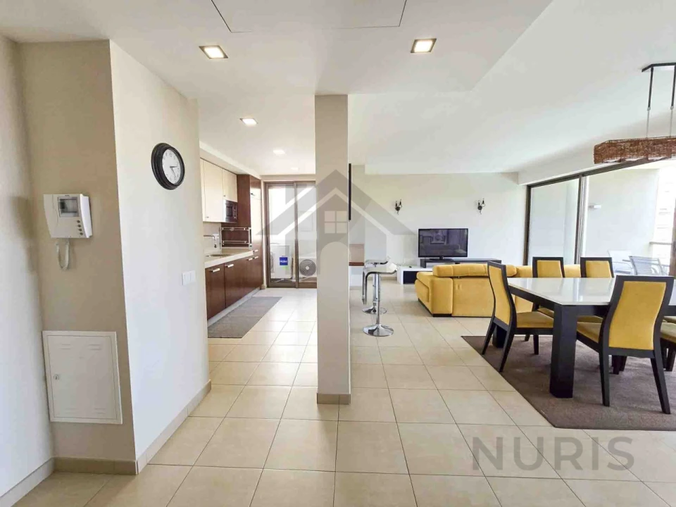 Apartamento T2 para Arrendamento em Portimão Foto 2