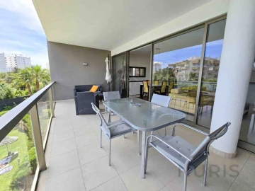 Apartamento T2 para Arrendamento em Portimão