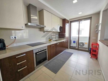 Apartamento T2 para Arrendamento em Portimão