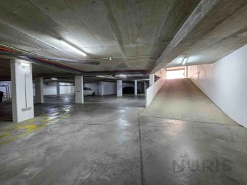 Apartamento T2 para Arrendamento em Portimão