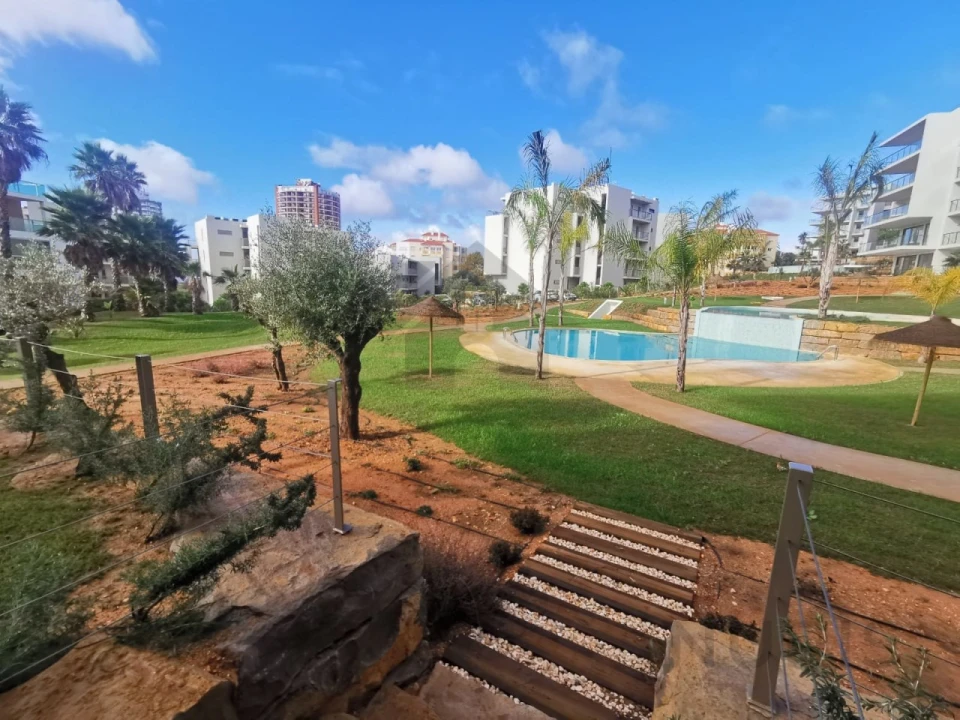 Apartamento T1 para Arrendamento em Portimão Foto 11