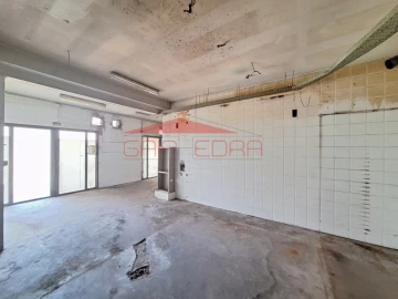 Loja para Venda em Campanhã