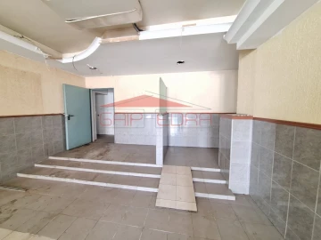 Loja para Venda em Campanhã